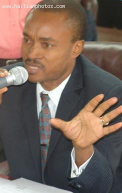 Picture of Haitian senator Francisco Delacruz