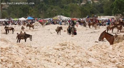 Market day in Fond Verrettes, Haiti