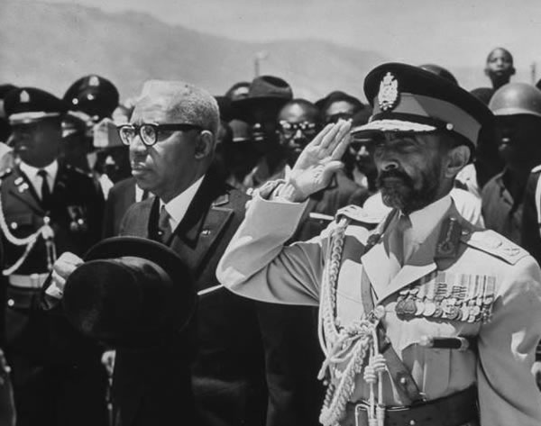 Francois Duvalier received Emperor Haile Selassie I in 1966