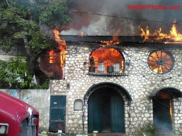 Fire in Petion-Ville, Haiti